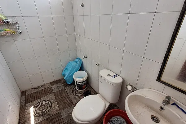 Dijual Cepat Rumah 2 Lantai di Sambangan - 6