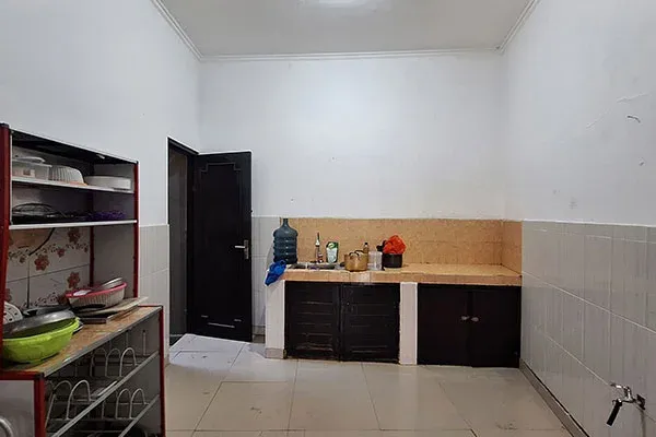 Dijual Cepat Rumah Dekat Jalan Utama Provinsi di Pemaron - 6