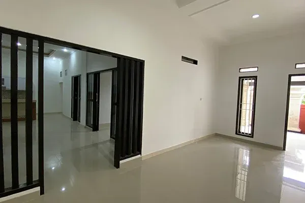 Dijual Rumah 2 Lantai Dekat Jalan Utama Penarukan Buleleng - 7