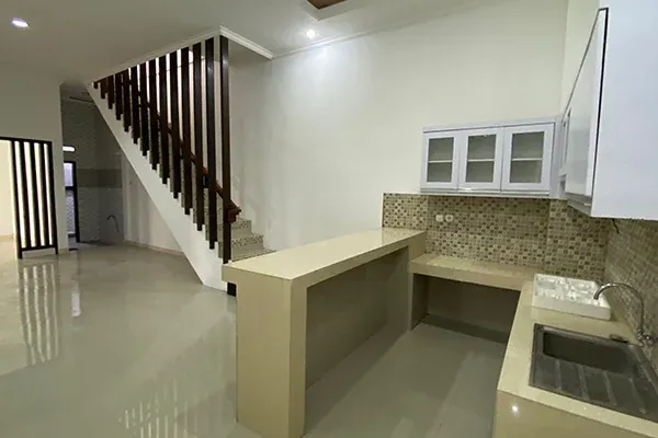 Dijual Rumah 2 Lantai Dekat Jalan Utama Penarukan Buleleng - 8