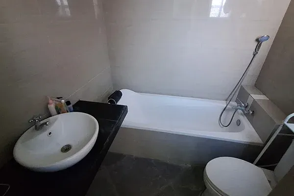 Dijual Rumah 2 Lantai di Kawasan Perumahan LC Baktiseraga - 3