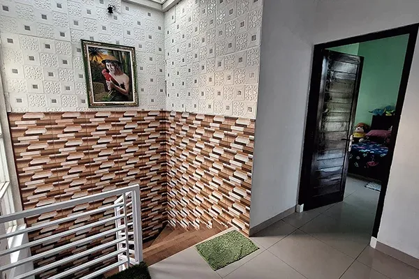 Dijual Rumah 2 Lantai di Kawasan Perumahan LC Baktiseraga - 5