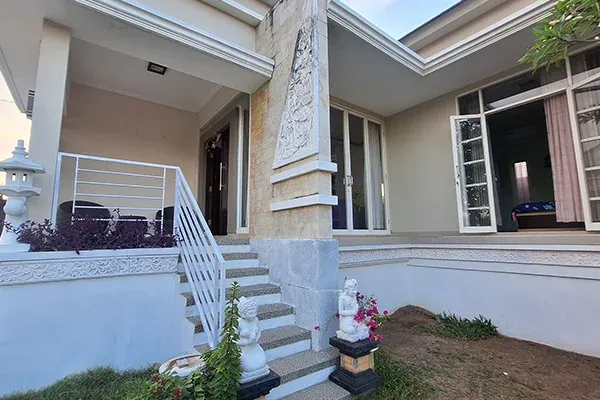 Dijual Rumah 2 Lantai di Kawasan Perumahan LC Baktiseraga - 8
