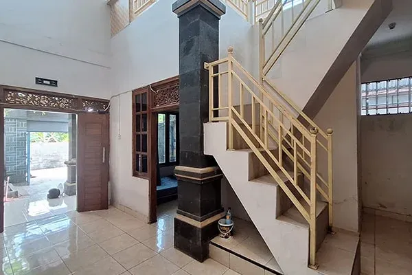 Dijual Rumah Kost 2 Lantai di Pulau Obi Banyuning - 3