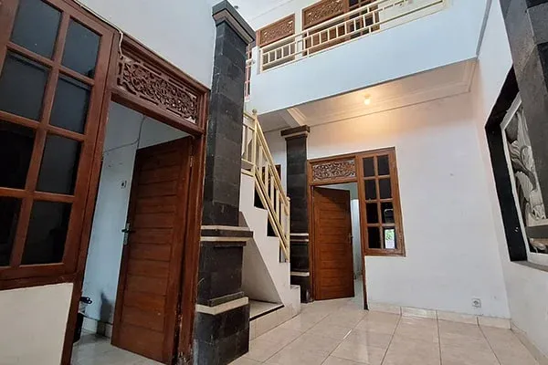 Dijual Rumah Kost 2 Lantai di Pulau Obi Banyuning - 7