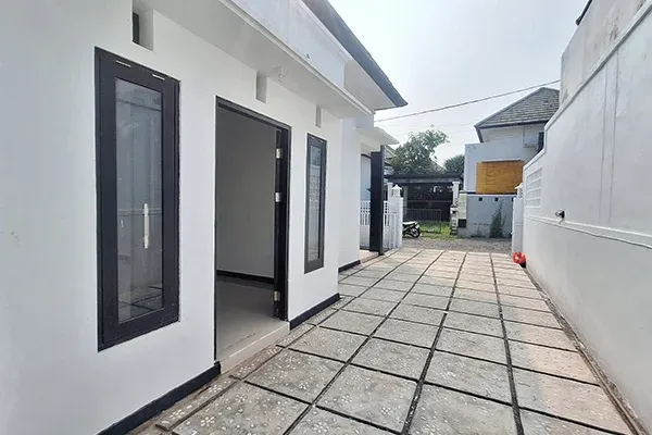 Dijual Rumah Siap Huni Baru Dekat Jalan Utama Desa Panji - 2