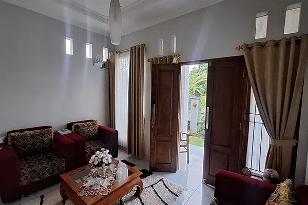 Dijual Rumah Siap Huni Full Taman di Panji Bangah - 4