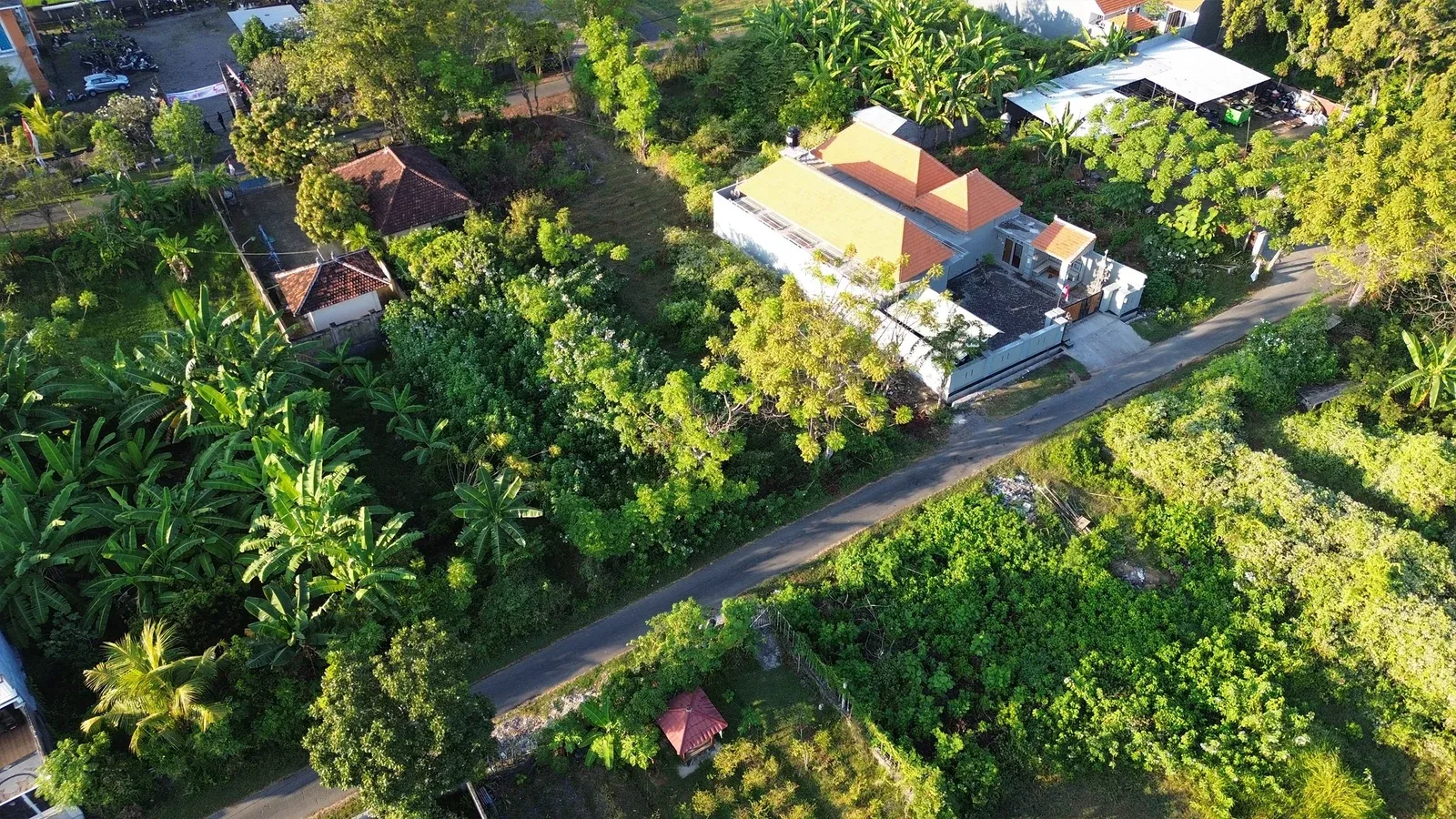 Dijual Tanah di Kawasan LC Baktiseraga - 2