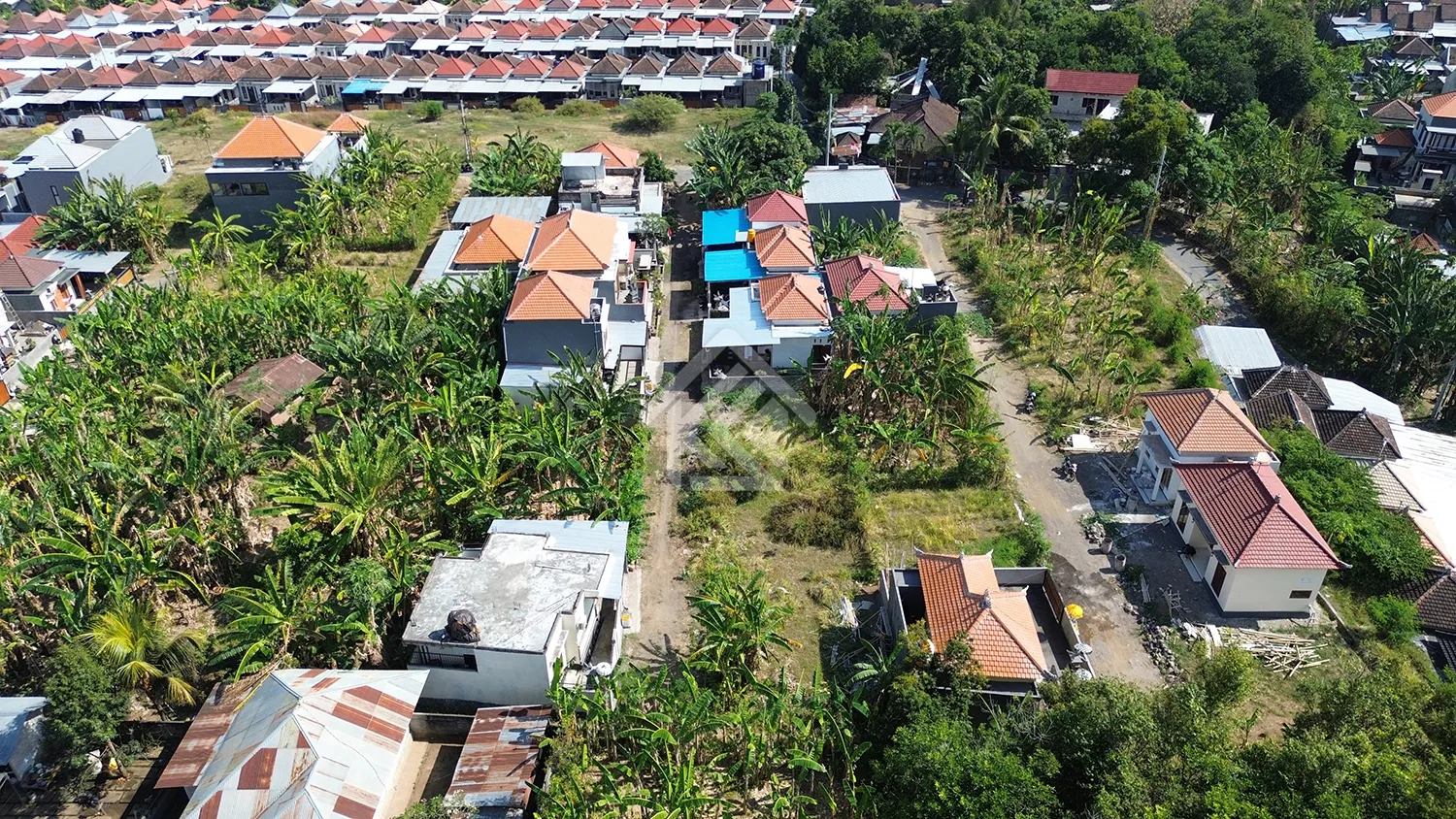 [indent] Rumah Baru Tanah Luas Dekat Kampus Banyuning - 3