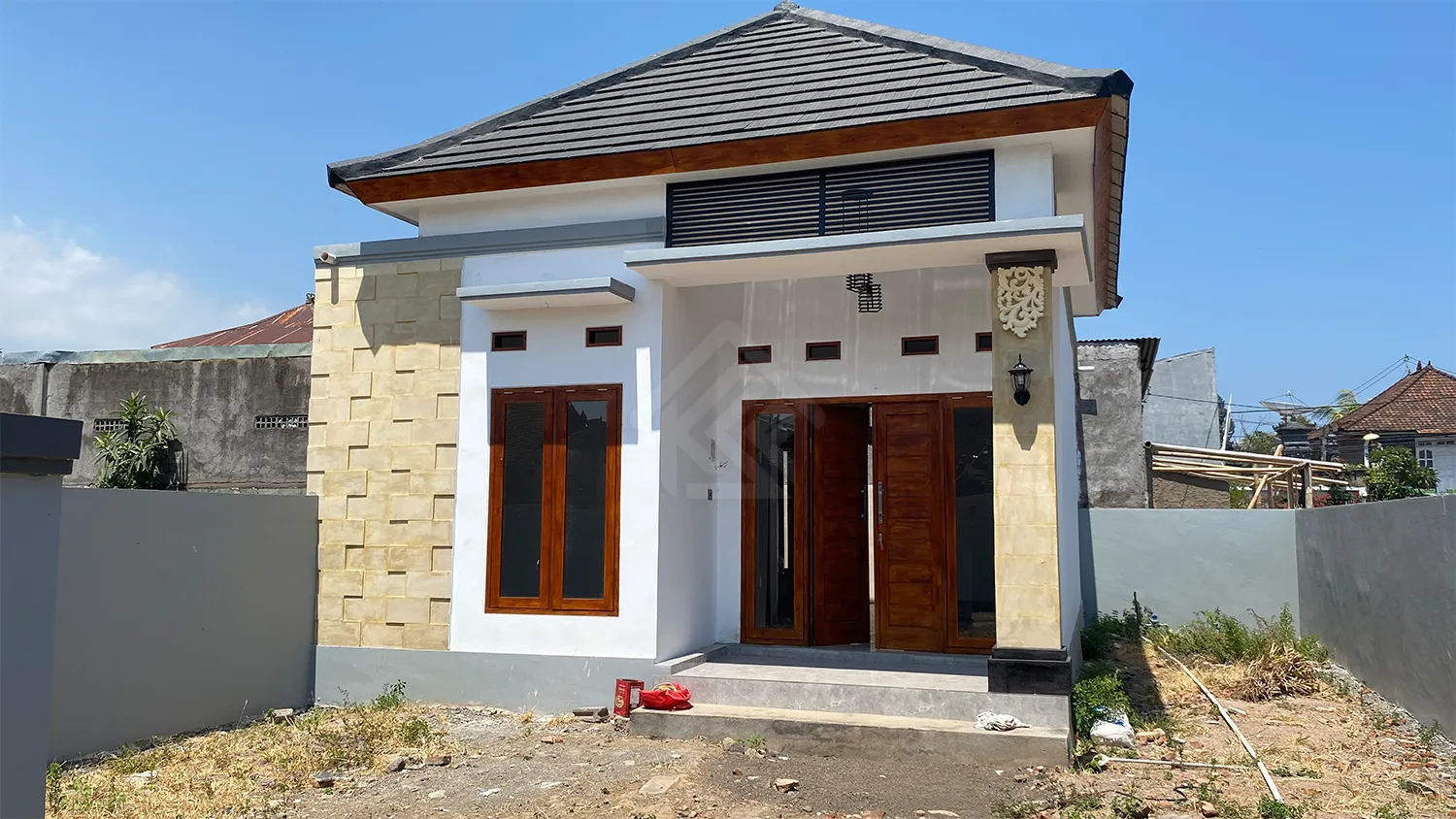 [indent] Rumah Full Finishing Dekat Jalan Utama Baktiseraga