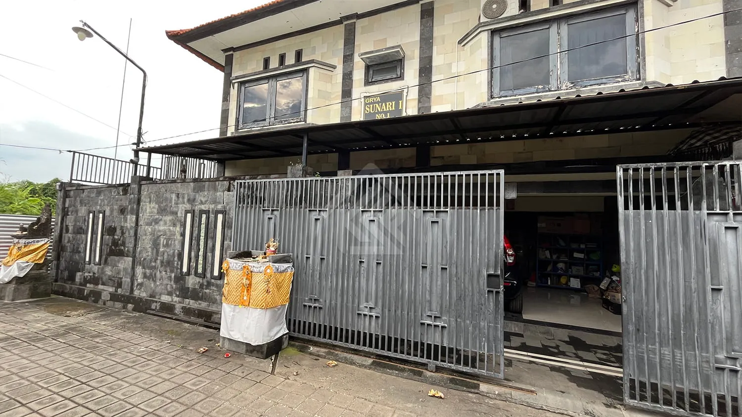 Rumah 2 Lantai di Desa Panji - 2