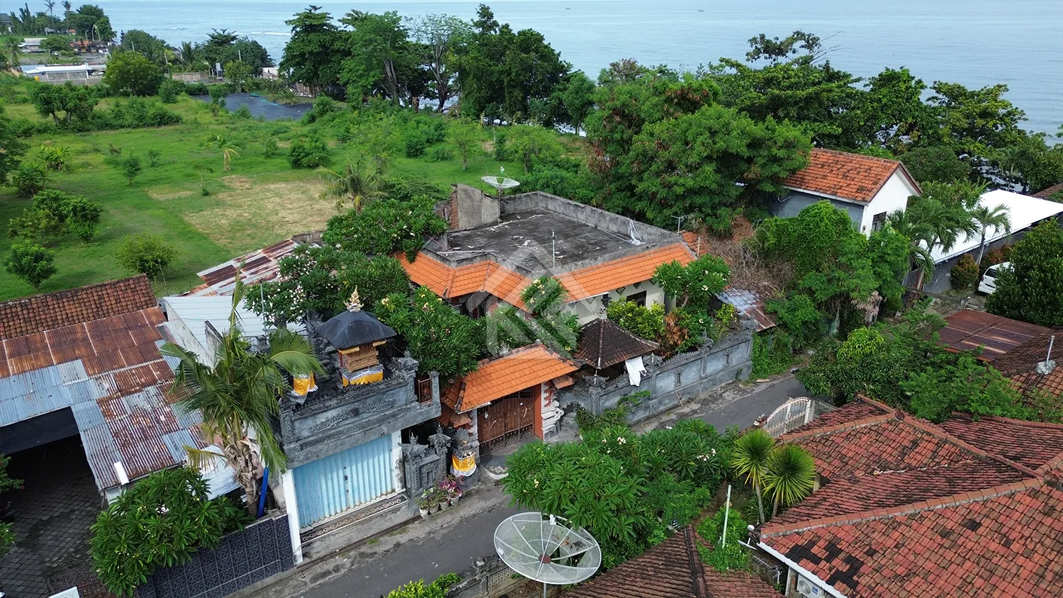Rumah Luas Tanah 4 Are Dekat Pantai Singaraja - 10