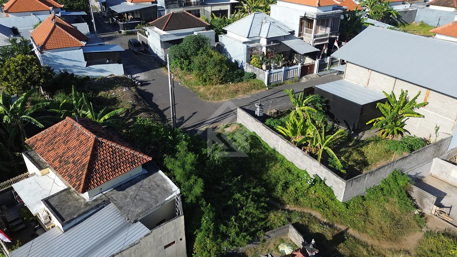 Tanah Dekat Kampus Perhotelan Banyuning