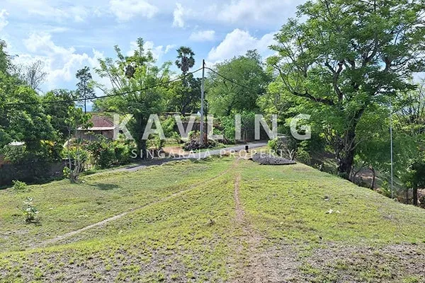 Tanah di Pinggir Jalan Raya Bulian Kubutambahan - 5