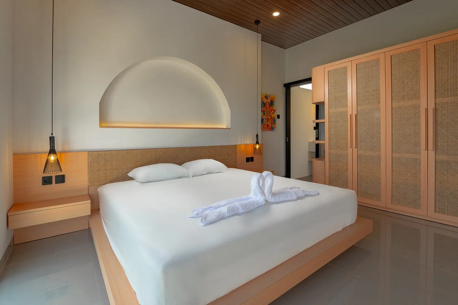 Villa Modern 2 Lantai Baru 5 Menit dari Lovina - 6
